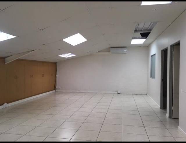 129M² OFFICE RENTED IN DIEP RIVER